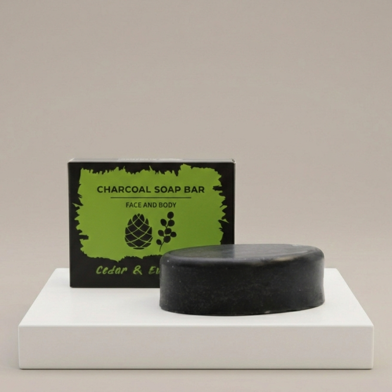 Aktyvuotos anglies muilas - „Eucalyptus & Cedarwood“ (85g)