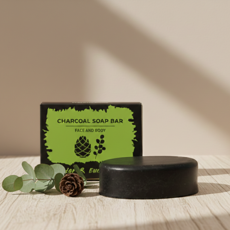 Aktyvuotos anglies muilas - „Eucalyptus & Cedarwood“ (85g)