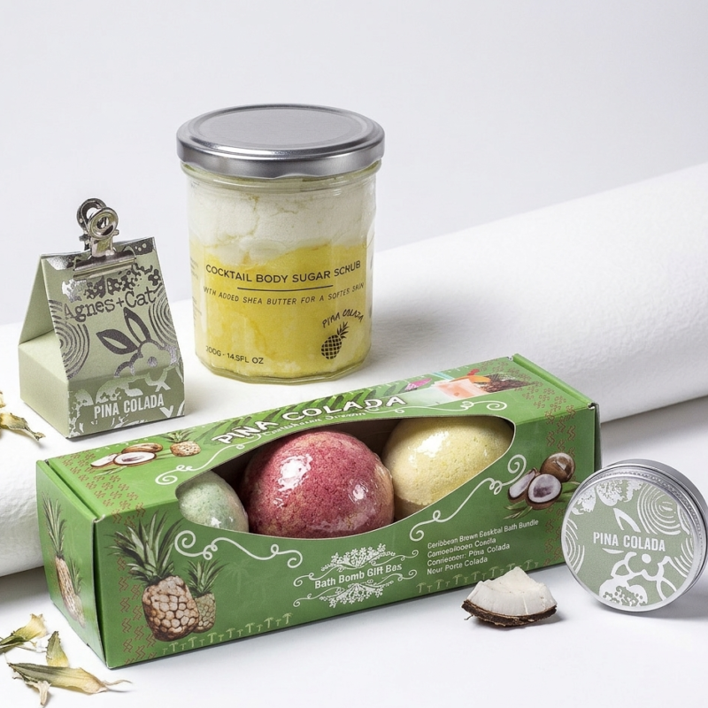 Tropinis kūno priežiūros rinkinys „Piña Colada“